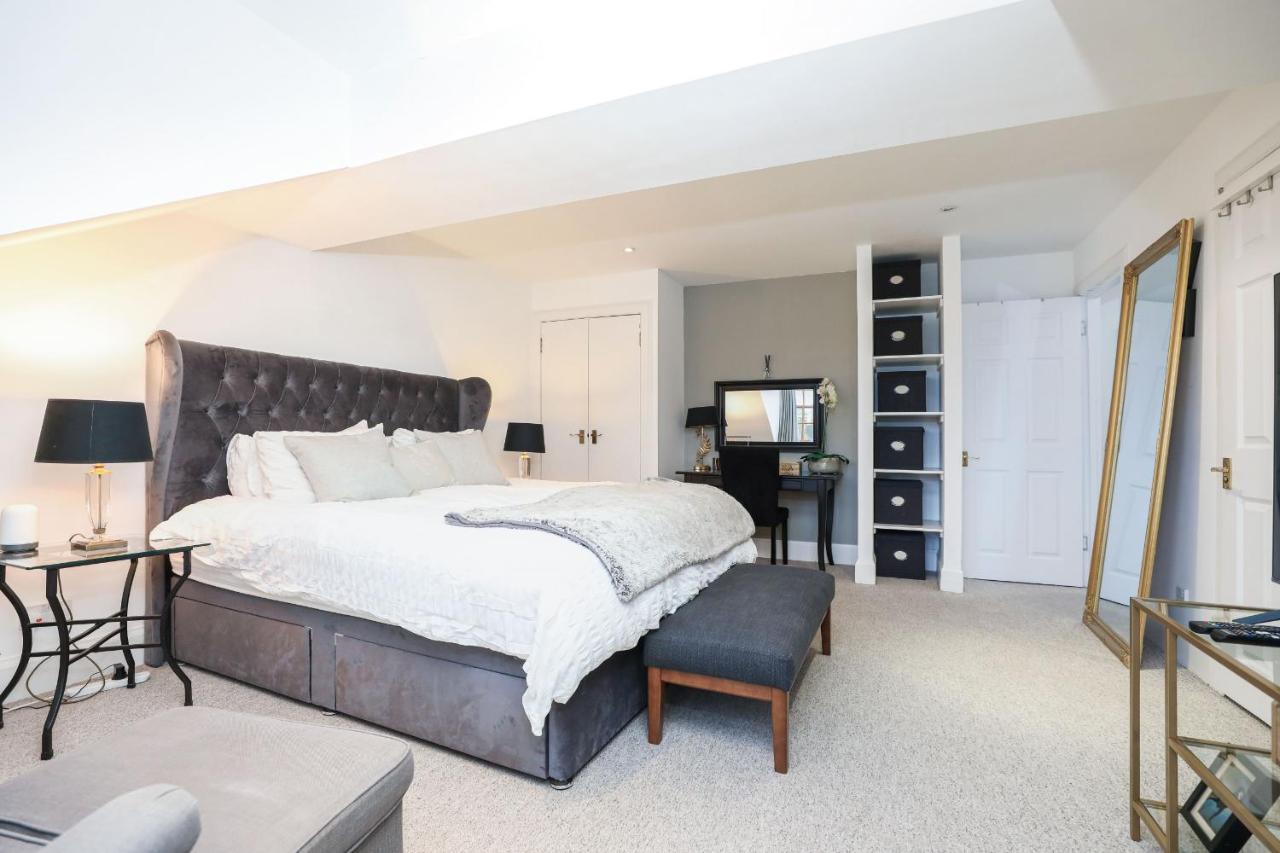 Luxury 3 Bed Royal Mile Apartment Edimburgo Esterno foto