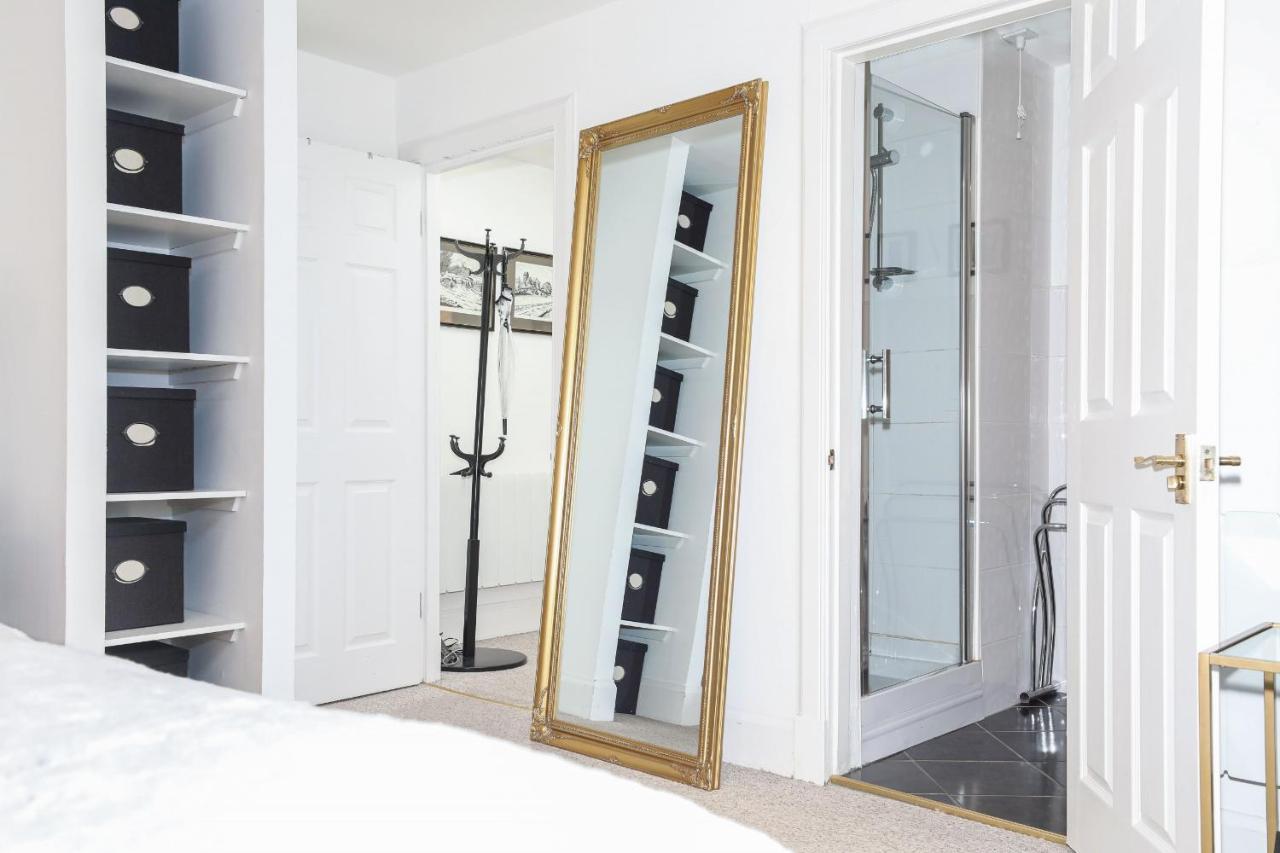 Luxury 3 Bed Royal Mile Apartment Edimburgo Esterno foto
