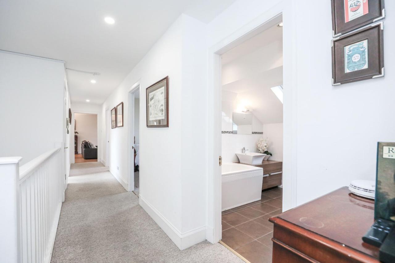 Luxury 3 Bed Royal Mile Apartment Edimburgo Esterno foto