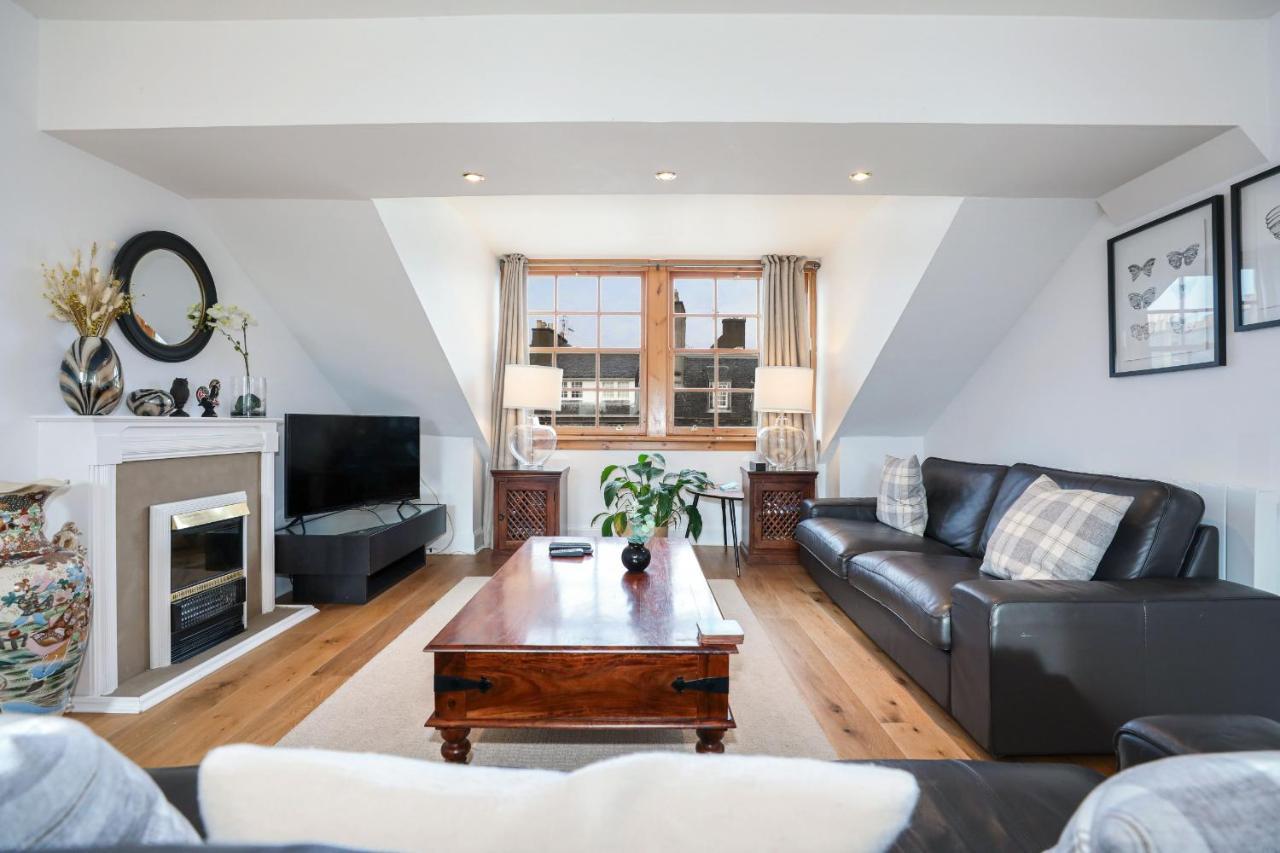 Luxury 3 Bed Royal Mile Apartment Edimburgo Esterno foto