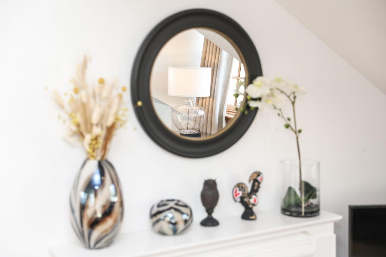 Luxury 3 Bed Royal Mile Apartment Edimburgo Esterno foto